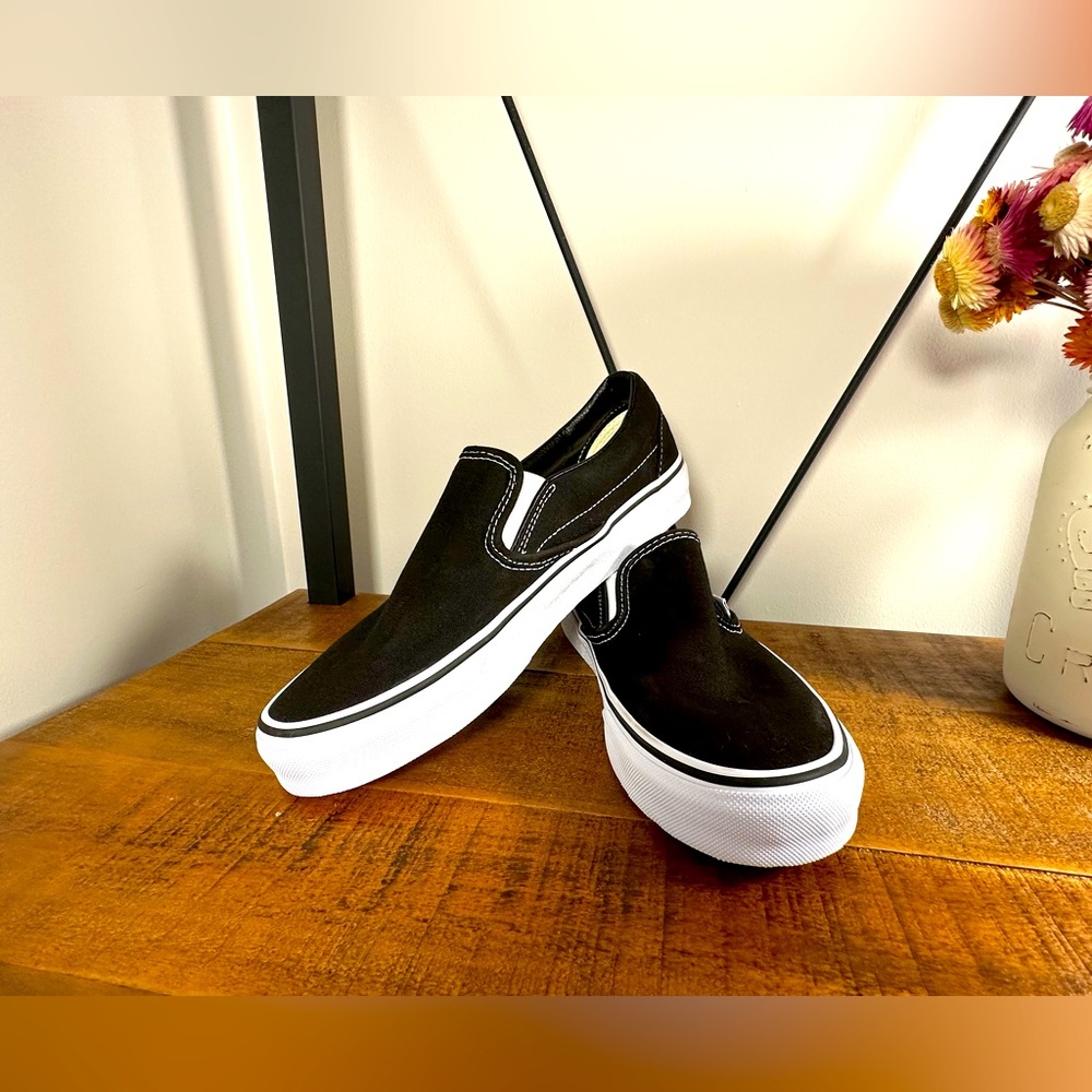 Vans Classic Slip-on Canvas Shoes. Men size 7 or ladies size 8.5